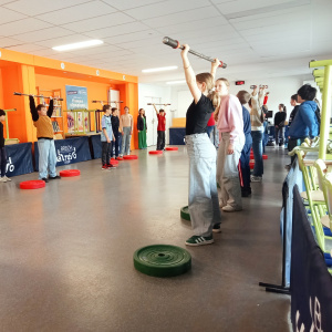 On débute avec la barre