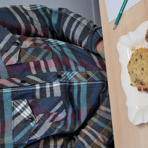 Le jury face à ses bons cookies à déguster